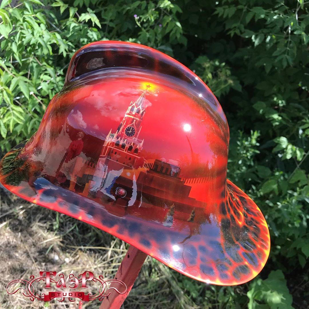 Аэрография на шлеме-каске пожарного